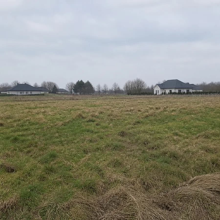 Gmina Wieruszów wystawia na sprzedaż działkę w Chobaninie